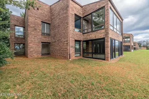 6202 Mountain Park Dr, Knoxville, TN 37918