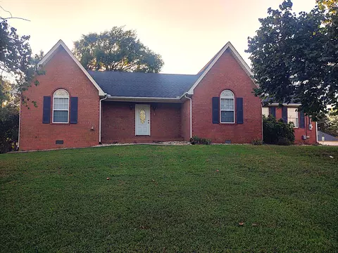 500 Dellwood Dr, Smyrna, TN 37167