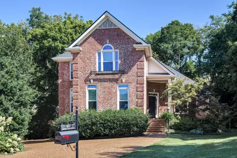 641 Cherry Glen Cir, Nashville, TN 37215