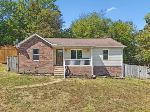 3033 Maitland Dr, Greenbrier, TN 37073