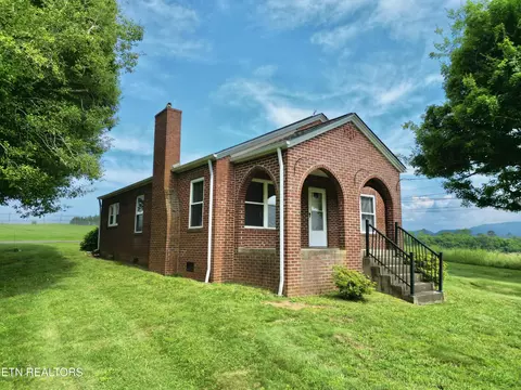1575 Burnett Station Rd, Seymour, TN 37865