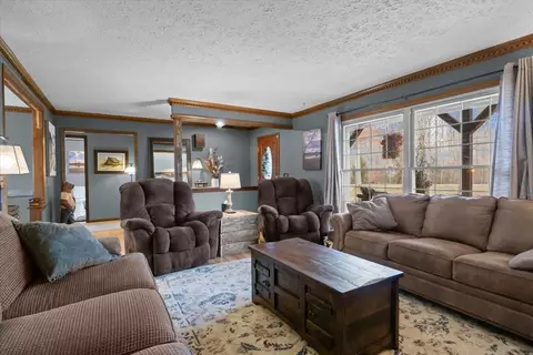 Living - 4552 Elkins Dr, Centerville, TN 37033 photo 1 of 2