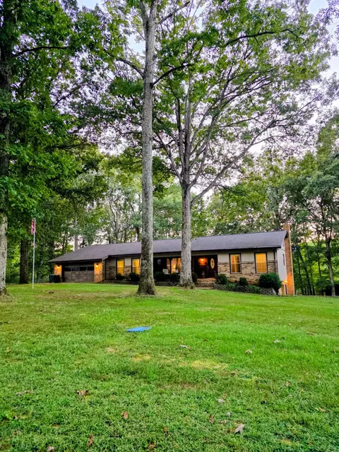 4552 Elkins Dr, Centerville, TN 37033