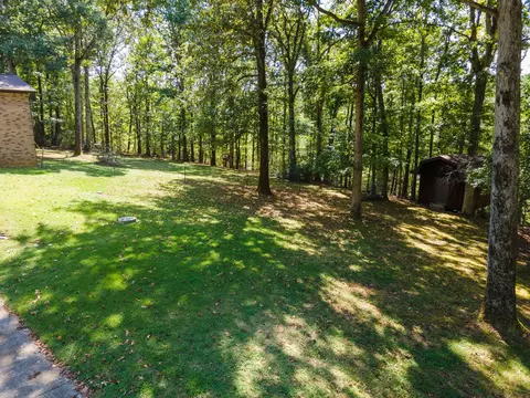 Exterior - 4552 Elkins Dr, Centerville, TN 37033 photo 19 of 19
