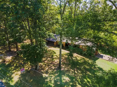 View/Area - 4552 Elkins Dr, Centerville, TN 37033 photo 5 of 5