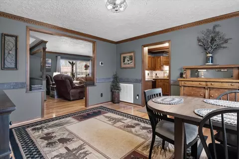 Dining - 4552 Elkins Dr, Centerville, TN 37033 photo 2 of 2