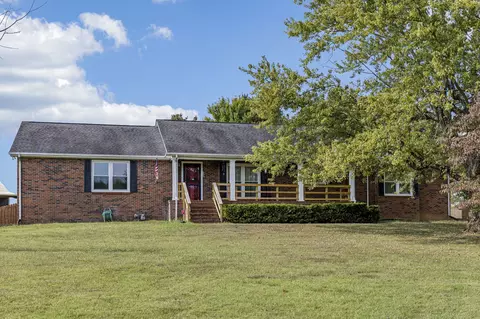 104 Jefferson Ct, White House, TN 37188