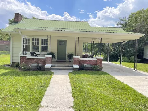 406 S S Indiana Ave, La Follette, TN 37766