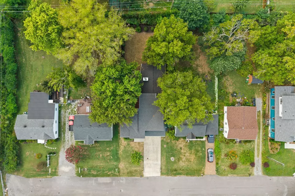 View/Area - 716 Village Ct, Nashville, TN 37206 photo 2 of 2