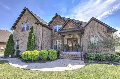 8017 Richpine Dr, Murfreesboro, TN 37128 photo 4