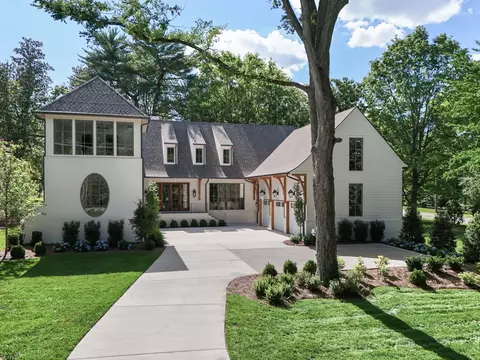 607 Bowling Ave, Nashville, TN 37215