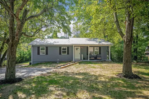 793 Edgewood Dr, Cookeville, TN 38501