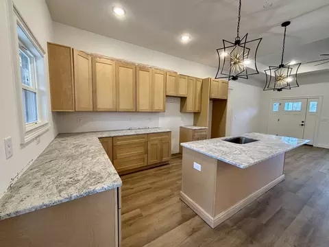 Kitchen - 1798 Pocahontas Rd, Morrison, TN 37357 photo 3 of 4