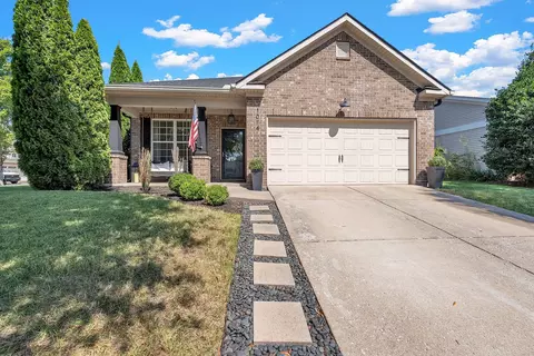 1074 Riverspring Dr, Nashville, TN 37221
