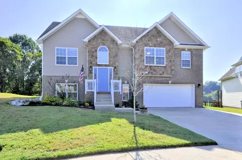 845 E Accipiter Cir, Clarksville, TN 37043