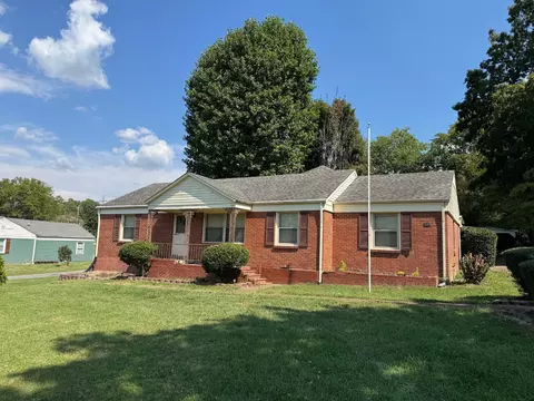 104 Carol Dr, Columbia, TN 38401