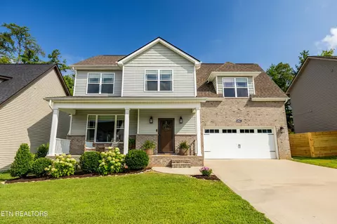 1457 Dream Catcher Dr, Knoxville, TN 37920