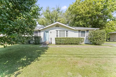 5025 Edmondson Pike, Nashville, TN 37211