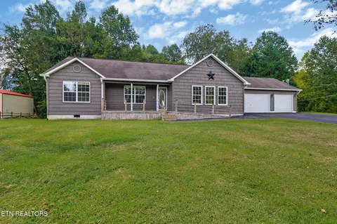 265 Addi Ln, Oneida, TN 37841