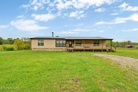 1305 Allardt Tinch Rd, Jamestown, TN 38556