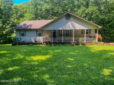 1149 Panther Branch Rd, Jamestown, TN 38556