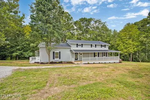 2901 Banner Springs Rd, Jamestown, TN 38556