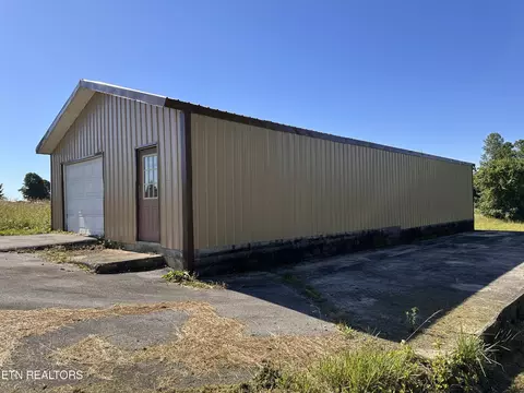 3355 Bowman Loop, Crossville, TN 38571