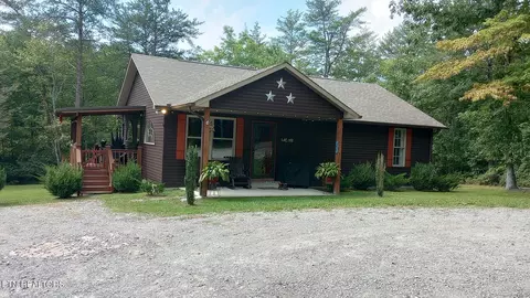 140 Alvin Rd, Jamestown, TN 38556