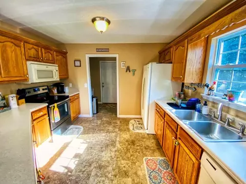 367 Swallows Xing, Grimsley, TN 38565 photo 11