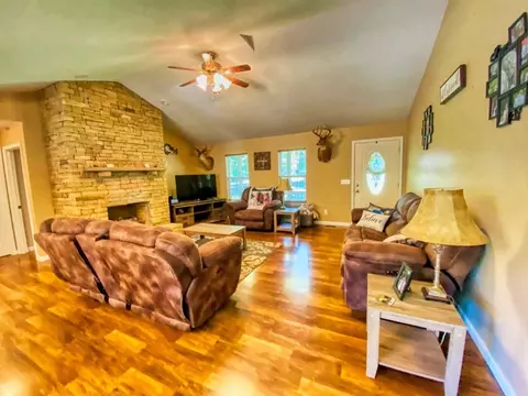 367 Swallows Xing, Grimsley, TN 38565 photo 5
