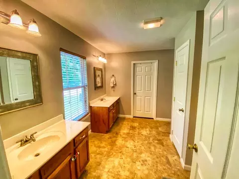 367 Swallows Xing, Grimsley, TN 38565 photo 17