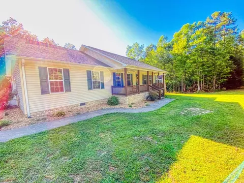 367 Swallows Xing, Grimsley, TN 38565 photo 2