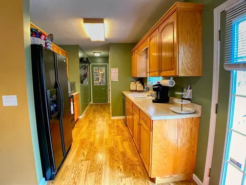 1379 Pilgrim Dr, Grimsley, TN 38565 photo 9