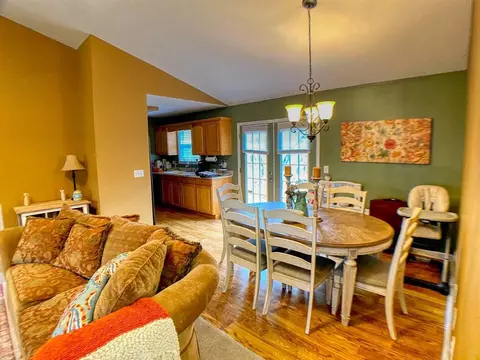 1379 Pilgrim Dr, Grimsley, TN 38565 photo 8
