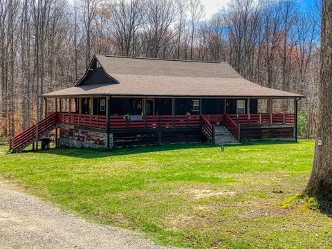 485 Jane Phillips Rd, Oneida, TN 37841 photo 1