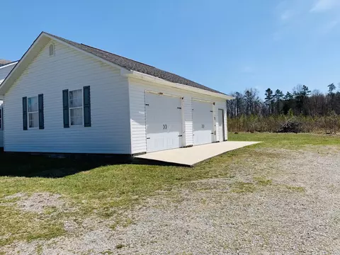 1335 Franklin Loop, Clarkrange, TN 38553 photo 6