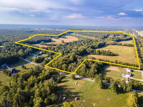 1 Old Tullahoma Rd, Manchester, TN 37355