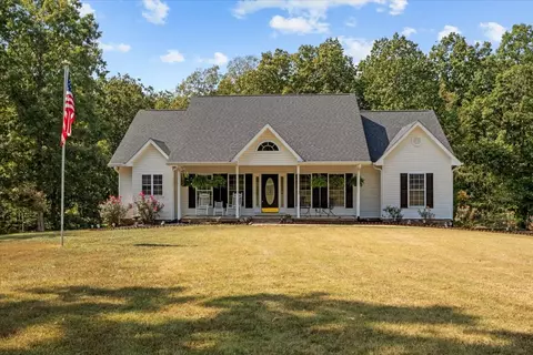 668 Mail Rd, Erin, TN 37061