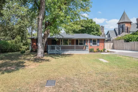 605 Keeton Ave, Old Hickory, TN 37138