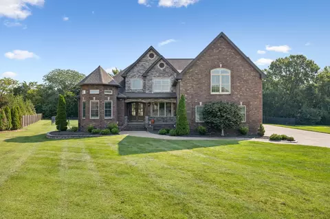 15 Juniper Ln, Lebanon, TN 37087