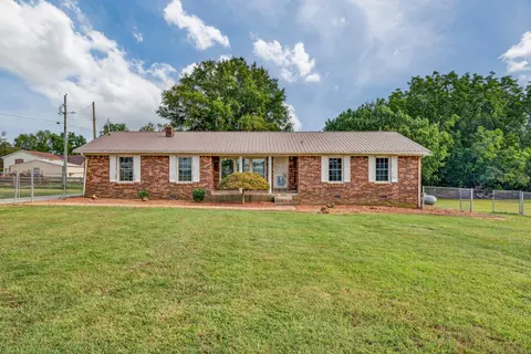 509 Limestone Rd, Elora, TN 37328