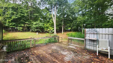 196 Moore Ln, Powell, TN 37849 photo 27