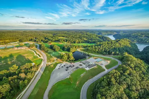 48 Macgregor Pl, Sparta, TN 38583