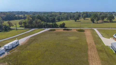 816 Tucker Rd, Dickson, TN 37055 photo 11
