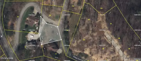 2 Village Cir, Sevierville, TN 37862