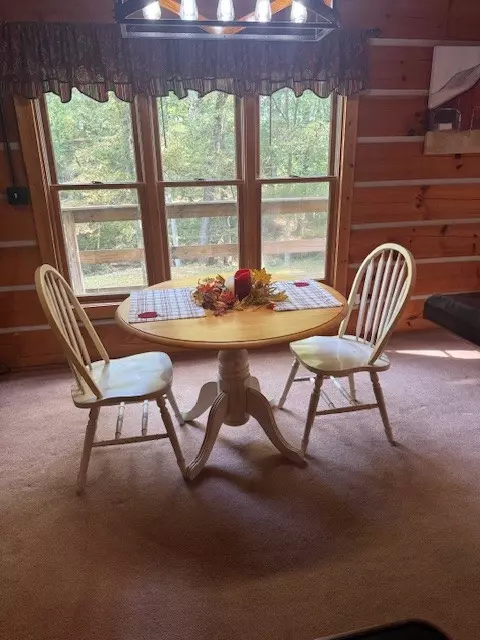Dining - 3103 Lipscomb Rd, Springfield, TN 37172 photo 1 of 2