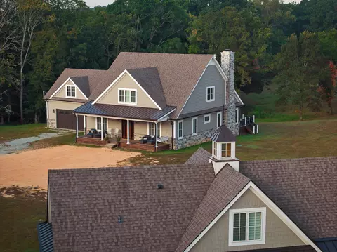 450 Lowe Branch Rd, Centerville, TN 37033