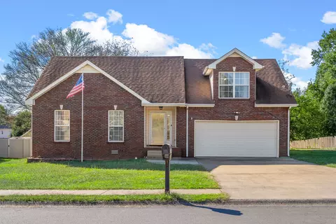 3883 Stella Dr, Clarksville, TN 37040