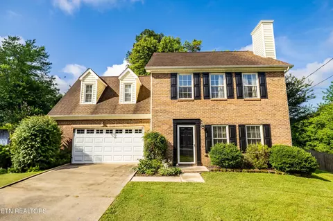 818 Vinson Ln, Knoxville, TN 37923