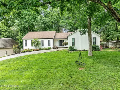 1309 Farrington Dr, Knoxville, TN 37923